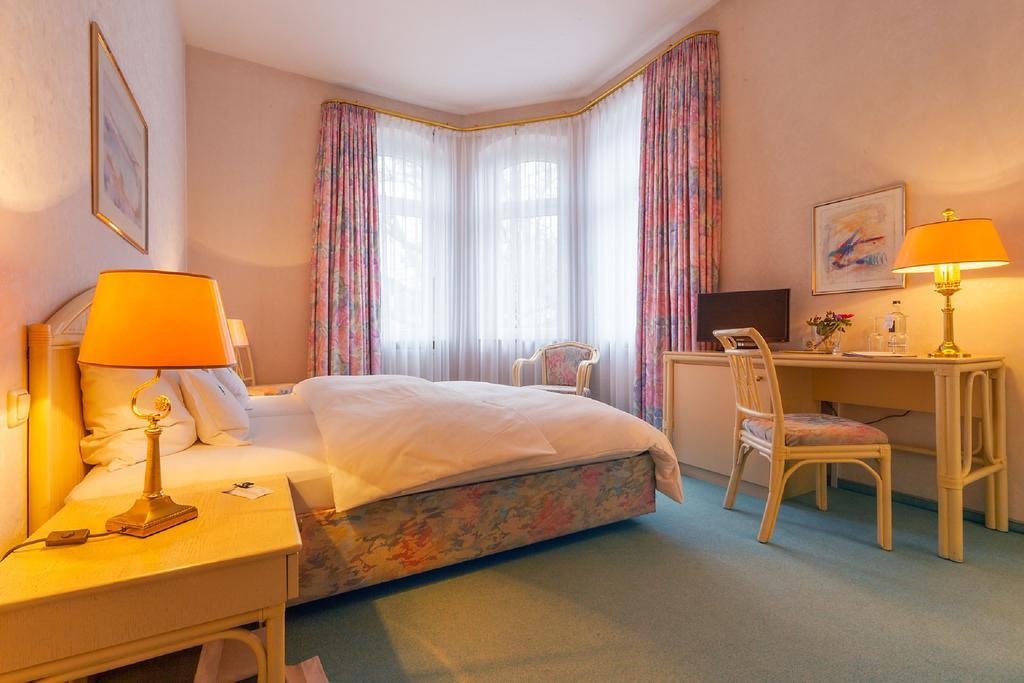 Hotel Residenz Joop Magdeburgo Quarto foto